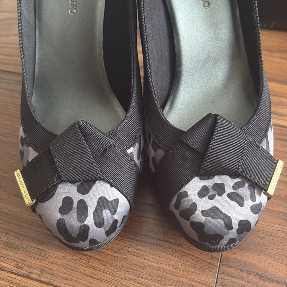 Christian Siriano Leopard Heels - Picture 3 of 10